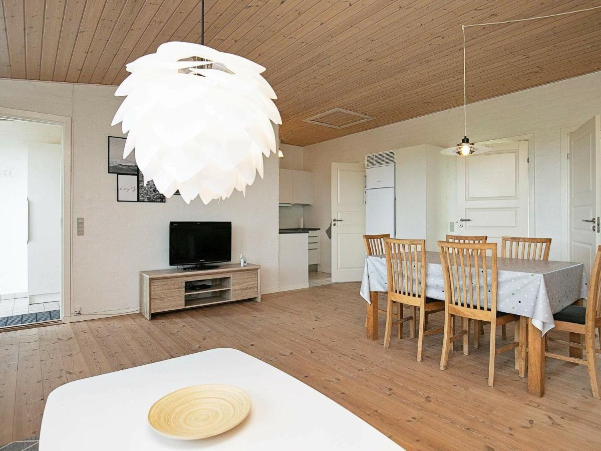 6 Person Holiday Home In Fåborg Zimmer foto