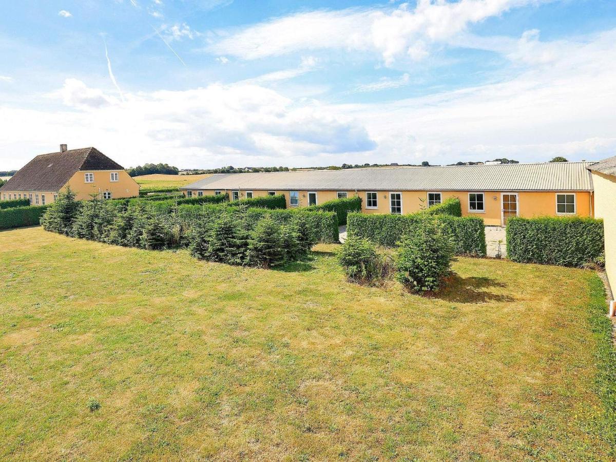 6 Person Holiday Home In Fåborg Exterior foto